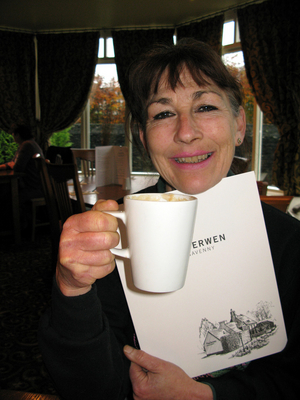 ........... is thirsty and .........
Palabras clave: Abergavenney Coffee Marjorie Plas Derwen wales