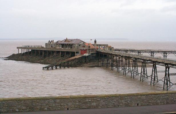 Think we'll just look today
A family history day out checking out where some of our ancestors lived and worked.  Ended up in Weston-super-Mare.
Keywords: Weston-super-Mare