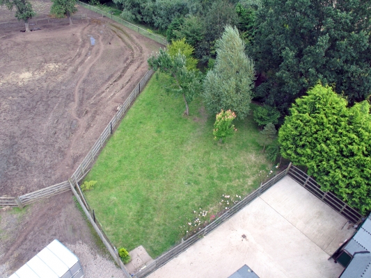 Dog Exercise Area
This grassy area, in what is called Maggot's Croft, is one of our favourite areas for ball playing --- you can see the stripe in the middle where the dogs run up and down (the land slopes away) to catch the ball.  The stable yard is in the right foreground.
Anahtar kelimeler: Maggot's Croft grass area stable yard