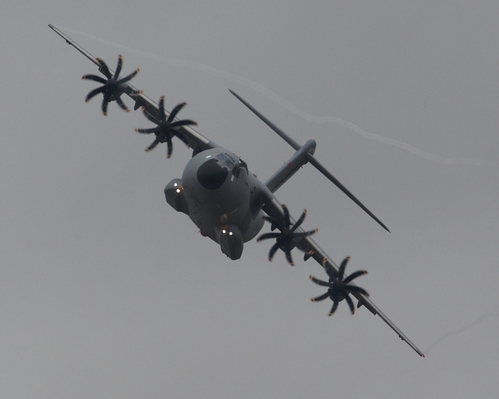 ..... fly with me
Ключові слова: Aeroplanes Air tattoo flight Military Planes