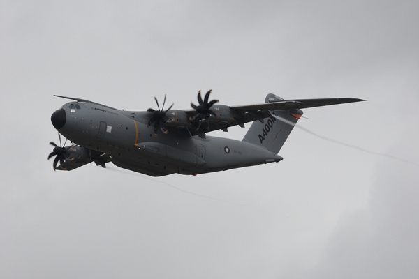 ...... body work
Anahtar kelimeler: Aeroplanes Air tattoo flight Military Planes
