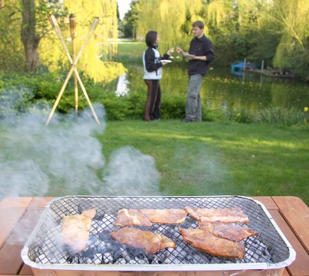 Yummy!
Scottish-kobe beef cut sukiyaki style BBQ-ing 
Keywords: Scottish kobe beef sukiyaki barbecue BBQ