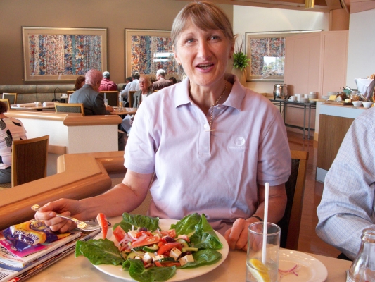 Is all this for me?
الكلمات الإستدلالية(لتسهيل البحث): Adelaide Australia Cathy Hotel Hyatt Lunch South