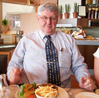 Cor, this is more than I get at home
Keywords: Adelaide Australia Australian Chips Hotel Hyatt John Lunch South Steak