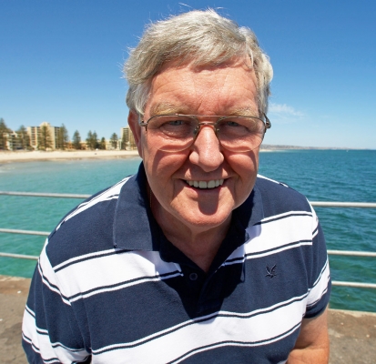 Aha, got rid of the others
Palabras clave: Adelaide Australia Blue Glenelg John Marjorie Skies Sky Smile Smiling South Sun