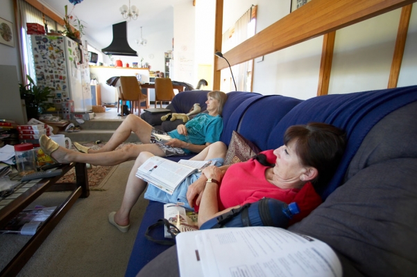 Jus' chilling out
Keywords: Adelaide Australia Craig Home Marjorie Reclining Settee South