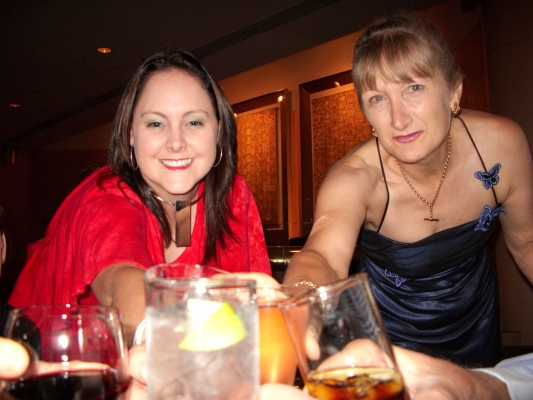 Cheers ........
Keywords: Adelaide Australia Cathy Hotel Hyatt Melanie Smile Smiles Smiling South