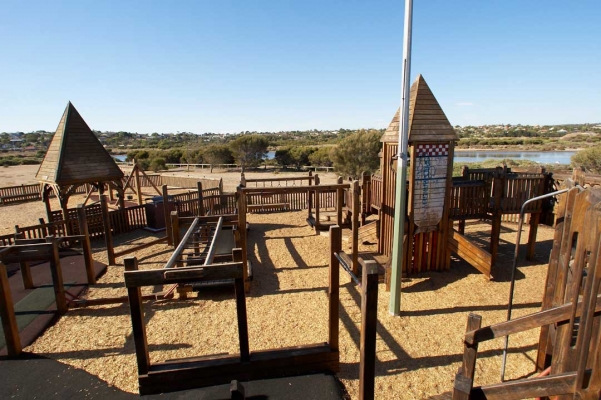Oooh, look a playground .........
Klíčová slova: Adelaide Australia Playground South
