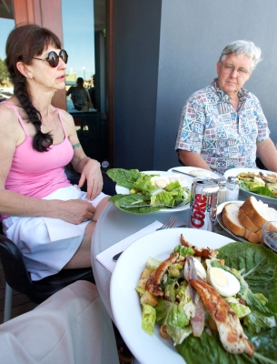Did we order the right food?!
Palabras clave: Adelaide Australia Cafe John Lunch Marjorie South