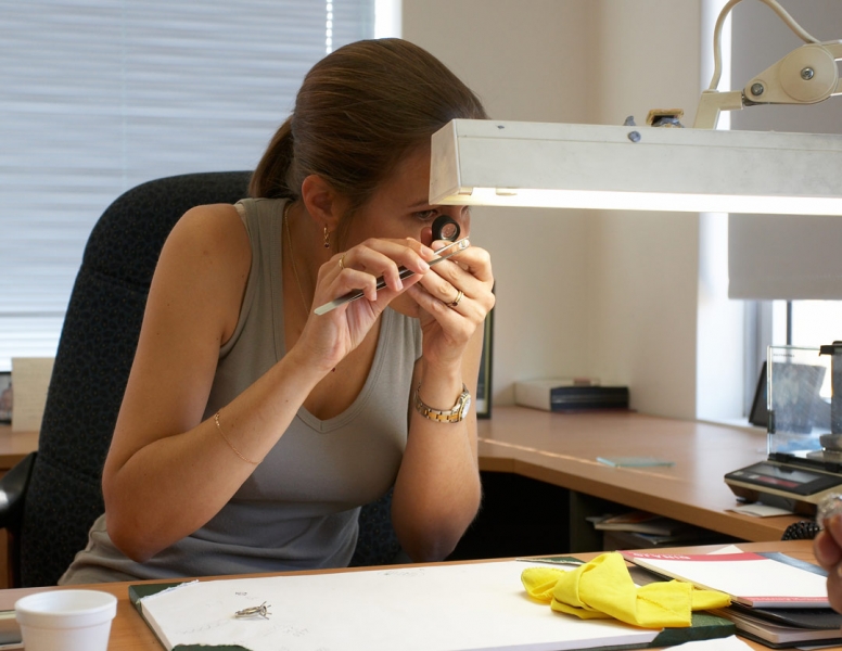 Jus' checking that I can still do it
Ključne besede: Australia Chase Diamond Jeweler Jeweler's loop Jeweller Jeweller's loop Melbourne Precious Stone Victoria