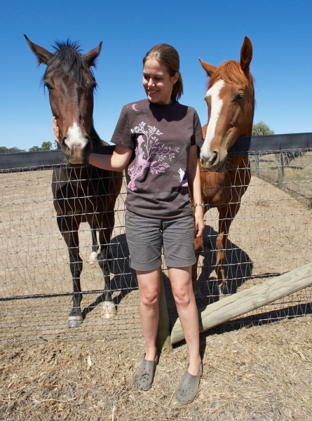 You are sooooooooooo cute
Anahtar kelimeler: Australia Blue Chase Horses Melbourne Paddock Race horse Ranch Skies Sky Smile Smiling Victoria