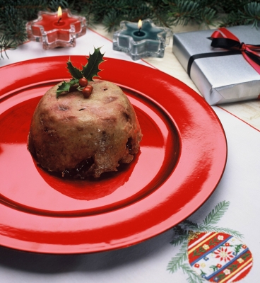 A real plum pudding - made with plums!
Mots-clés: Berries Candles Christmas Cooking for Dogs Gift Holly Plums Present Pudding Recipes