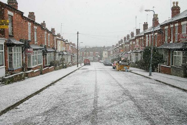 Winter Snow Scene -- Birmingham
December 27 2005 -- As we turned into this street in Birmingham, it started to snow.
Palabras clave: Birmingham snow winter