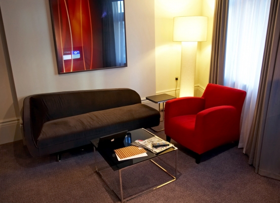 Sitting Area in Our Suite - Andaz Liverpool Street Hotel
Ključne besede: Accommodation Accomodation Andaz Couch Five Star Hotel Hotels Hyatt Liverpool Street Living Room Luxurious Luxury Red Suite Top Class