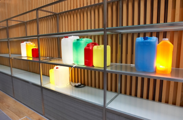 Artwork at the Andaz Liverpool Street Hotel, London
This artwork (plastic bottles with light bulbs) adorned the shelves in the first floor lobby of the Andaz Liverpool Street Hotel in The City of London.  I particularly liked all of the extension cords and power cables.  I couldn't plug my laptop in at my desk in my suite, but there were plenty of plugs in the lobby for the illuminated bottles.
Ключові слова: Accommodation Accomodation Andaz Art Bottles Five Star Hotel Hotels Liverpool Street Lobby Luxurious Luxury Plugs Self-indulgent Top Class Wires