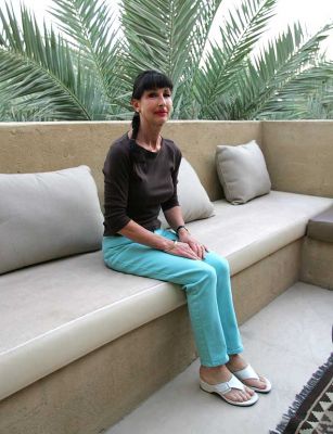 Marjorie at the Bab Al Shams Hotel
Sitting in the outdoor seating area just outside of our room.
Ключові слова: Marjorie Bab Al Shams hotel Dubai desert outdoors palm tree