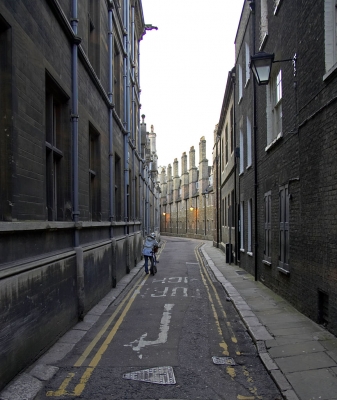 A Side-Street, Cambridge
Looks more like the Satanic mills than a university town.
Avainsanat: Cambridge side street Dickens dark