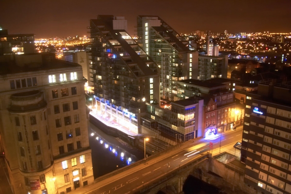 View From Our Hotel Room, Manchester
With The Lowry Hotel in the distance.  I couldn't figure out what this small river was, but it reminded me a bit of Chicago.
Klíčová slova: Manchester Lowry Hotel nighttime