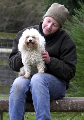 This is grrrrrrrreat
Keywords: Animal Animals Becky Bichon frise Canine Canines Dog Dogs Land Mammal Land Mammals Morgan Play Playing Playtime Smile Terrestrial Mammal Terrestrial Mammals Woman