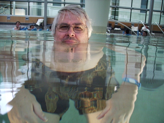 Craig the Troll
At the Thermae Spa in Bath, enjoying the warm water.
Palabras clave: Bath Hot Pool Roman baths Swimming Water Craig Thermae Bath Spa Thermae Spa troll underwater