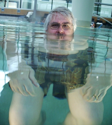 How'd my swimming trunks get up to my chin??
Schlüsselwörter: Bath Hot Pool Roman baths Swimming Water Craig