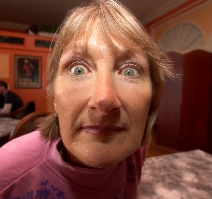 Cathy
My what big eyes you have . . . 
Schlüsselwörter: Cathy eyes nose