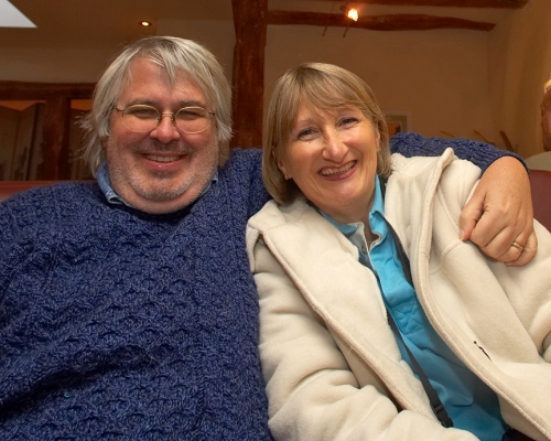 Cathy and Me
Having tea in Dartmouth, January 2007
Trefwoorden: Cathy Craig tea Dartmouth