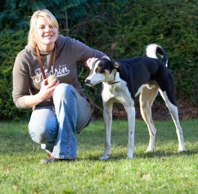 Schlüsselwörter: Blonde Dog Dogs Kate Lurcher Murphy Play Playing Playtime Smile Smiling Woman