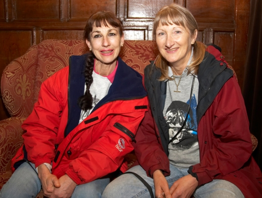 ......... but now we've had lunch
Ключові слова: Arms Broadway Cathy Lunch Lygon Marjorie Smile Smiling Woman Women