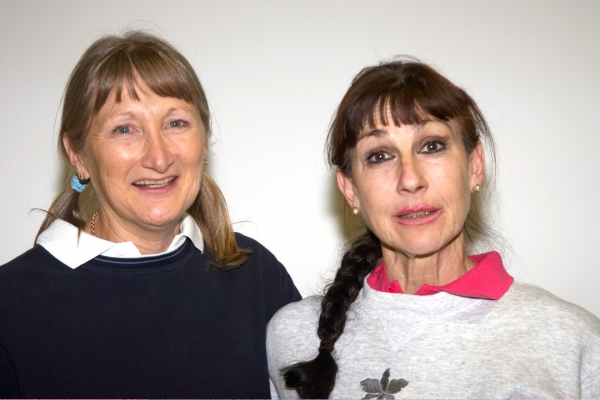 Who ARE those two old biddies?????
Keywords: Airport Cathy Farewell Goodbye Heathrow Luggage Marjorie Parting Smile Smiling Woman Women