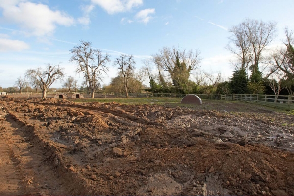 It will take some time to smooth this out
Mud (clay) in the first paddock at Maggot's Croft, as they work on building the hard standing for the wild boar pig arcs.
Avainsanat: Clay Construction Lucies Farm Maggot's Croft Mud Pigs