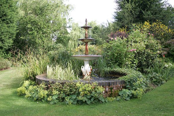 Whitecroft Garden Fountain
Anahtar kelimeler: fountain Whitecroft clean water garden