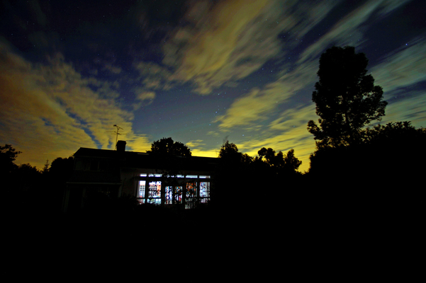 ....... and even more spooky
Mots-clés: Cloud Clouds Glow Glowing House Night Sky Sunset