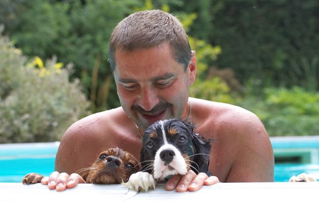 Water babies
Keywords: Ruby Jasper King Charles Spaniel Zbigniew