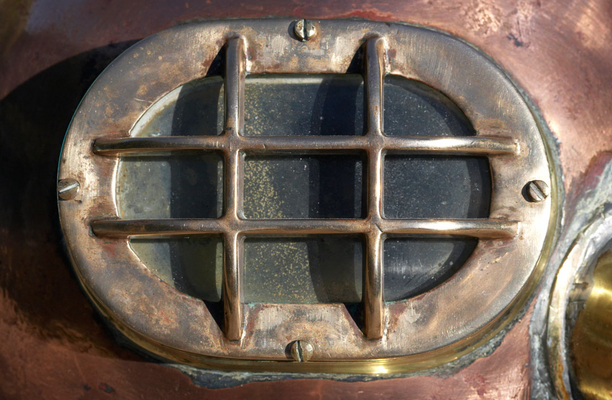Mark V Mod-1 DESCO Antique Diving Helmet
Anahtar kelimeler: desco diving helmet face mask face masks mark v scuba dive scuba diving sea sport sea sports sport sports us navy water sport water sports watersport watersports