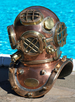 Mark V Mod-1 DESCO Antique Diving Helmet
Klíčová slova: desco diving helmet face mask face masks mark v scuba dive scuba diving sea sport sea sports sport sports us navy water sport water sports watersport watersports