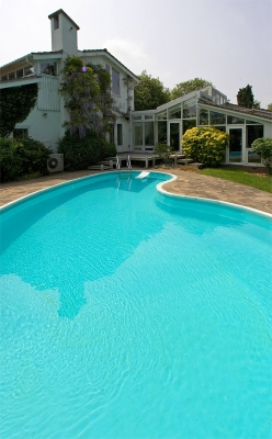 Doesn't it look inviting?!
Keywords: Whitecroft swimming pool summer