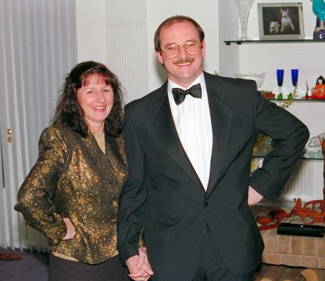 Chris and Chris Wilesmith at a Dinner Party
A black tie dinner party at Whitecroft.
Keywords: Chris Wilesmith Whitecroft dinner party black tie