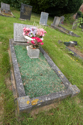 Martley Parish Church cemetery
Keywords: cemeteries Cemetery Church Grave Graves Graveyard Graveyards Headstone Headstones Martley Martley Parish Church Parish Parish church Worcestershire