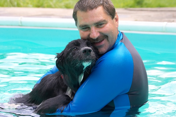 My hero!
Palabras clave: Zbigniew Barney Collie X swimming pool Your Dog magazine May 2007