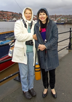 Blooming cold in Whitby
This was the day of the big storms but it was actually quite calm in Whitby
Klíčová slova: Cathy Marjorie