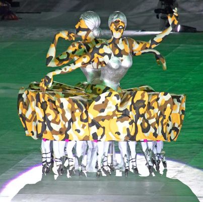 Two Large Ladies at the Opening Ceremony of the 2006 Winter Olympics
Klíčová slova: opening ceremony Olympic Games Stadio Olimpico Torino Turin