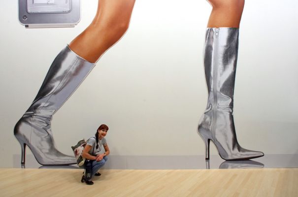 Putting the boot in!
Słowa kluczowe: Marjorie Photokina September 2006