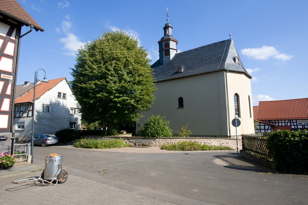 Another view of the church in Stumpertenrod where Craig's ancestors may have worshipped
Keywords: church Germany Stumpertenrod Village