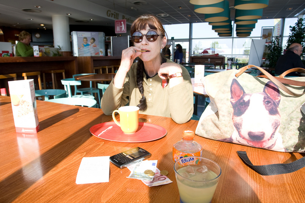Wot, Fanta - where's my husband??
Me taking, yet another, coffee break.  We decided to fill up with petrol before we left Belgium so that we didn't have to do it in France or the UK.
Ключови думи: belgium Coffee Marjorie