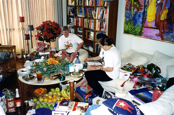 Christmas as Craigside
John Bushby surveys the Christmas carnage at the Craigside Penthouse in Honolulu.  Circa Christmas 2000
Trefwoorden: christmas craigside john bushby penhouse wrappers