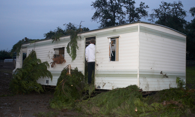 This was the home that was - to many
Palabras clave: Burn burning Caravan Fire Trailer
