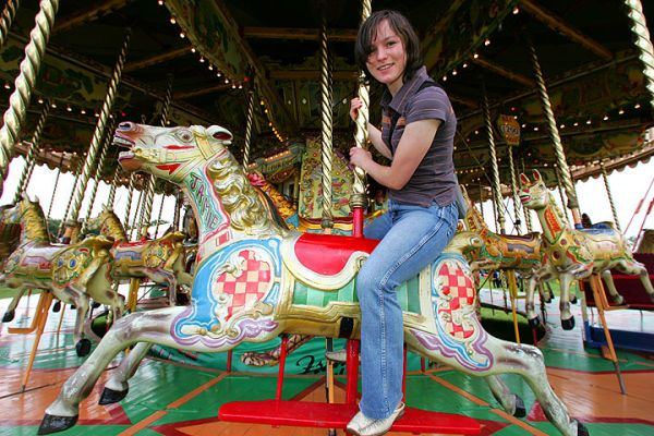 Emilia on Merry-Go-Round
Λέξεις-κλειδιά: Emilia merry-go-round Three Counties Show