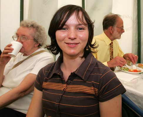 Emilia in Women's Institute Tent
Having our Elevenses.
الكلمات الإستدلالية(لتسهيل البحث): Emilia Women's Institute tent Three Counties Show