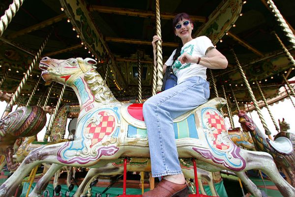 Marjorie on Merry-Go-Round
Klíčová slova: Marjorie merry-go-round Three Counties Show
